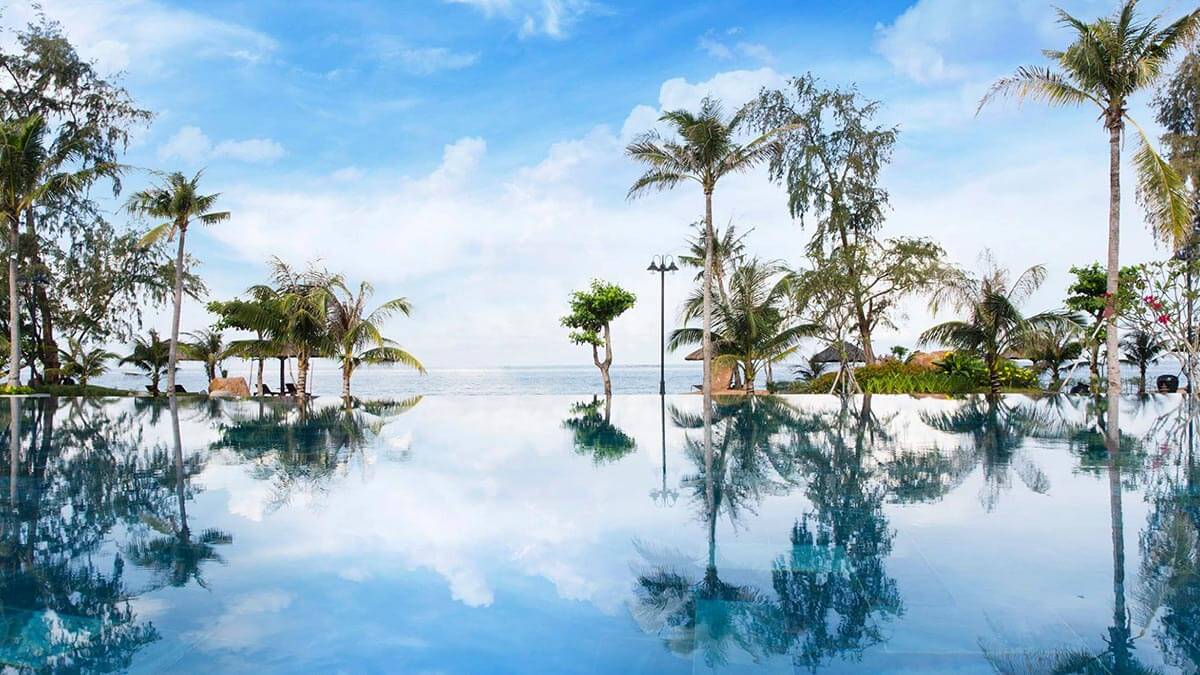Gợi ý top 4 hồ bơi vô cực sang chảnh cho chuyến du lịch Phú Quốc của bạn